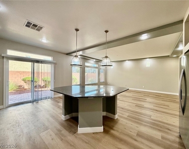 6138 Fielding Hills Road - Photo Thumbnail 7