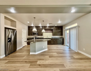 6138 Fielding Hills Road - Photo Thumbnail 4