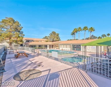 3151 Soaring Gulls Drive - Photo Thumbnail 11