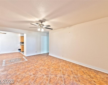 3151 Soaring Gulls Drive - Photo Thumbnail 2