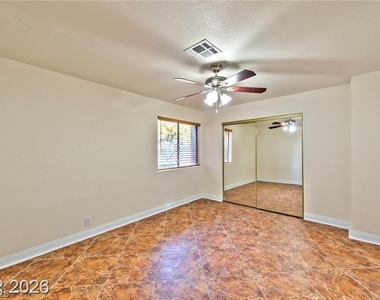 3151 Soaring Gulls Drive - Photo Thumbnail 4