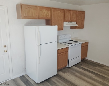 1051 Potro Avenue - Photo Thumbnail 3