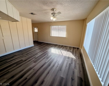 961 Toni Avenue - Photo Thumbnail 11