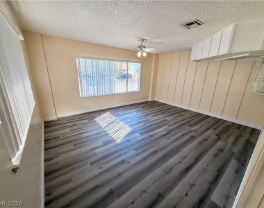 961 Toni Avenue - Photo Thumbnail 10