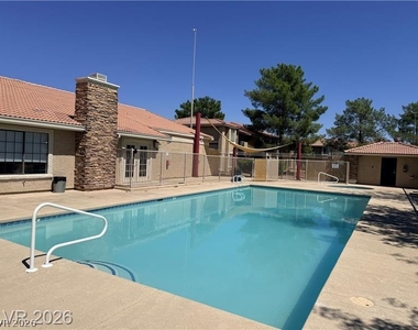 7200 Pirates Cove - Photo Thumbnail 17