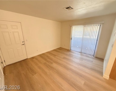 7200 Pirates Cove - Photo Thumbnail 2