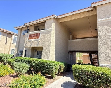 7200 Pirates Cove - Photo Thumbnail 18