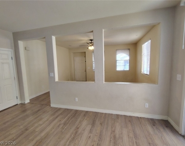 6718 Twisted Wood Drive - Photo Thumbnail 3