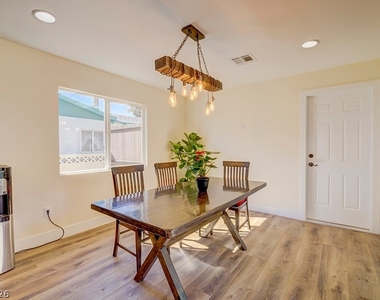 1905 S 16th Street - Photo Thumbnail 23