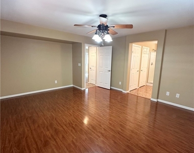 9280 Sunny Oven Court - Photo Thumbnail 10