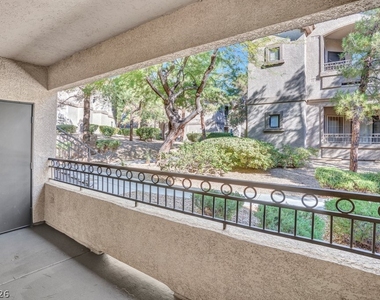 8250 N Grand Canyon Drive - Photo Thumbnail 21