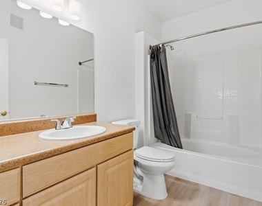 8250 N Grand Canyon Drive - Photo Thumbnail 16