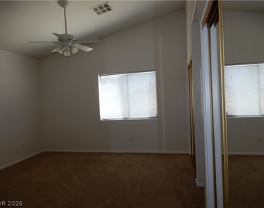 6532 Point Break Street - Photo Thumbnail 17