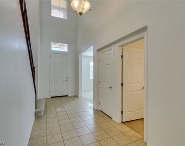 12056 La Palmera Avenue - Photo Thumbnail 14