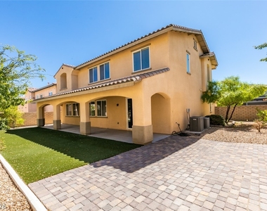 12056 La Palmera Avenue - Photo Thumbnail 60