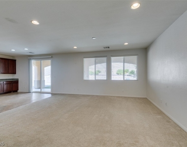 12056 La Palmera Avenue - Photo Thumbnail 28