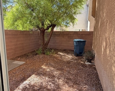 7974 Flower Seeds Street - Photo Thumbnail 3