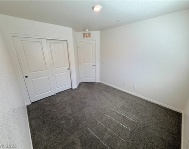 10051 Indigo Cliffs Street - Photo Thumbnail 25