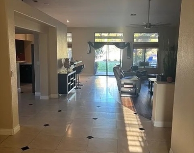 518 Dawn Cove Drive - Photo Thumbnail 7