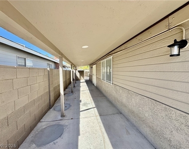 1913 Cameron Street - Photo Thumbnail 15