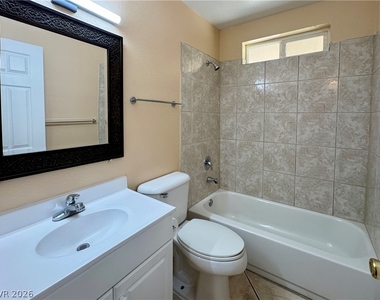 1913 Cameron Street - Photo Thumbnail 13