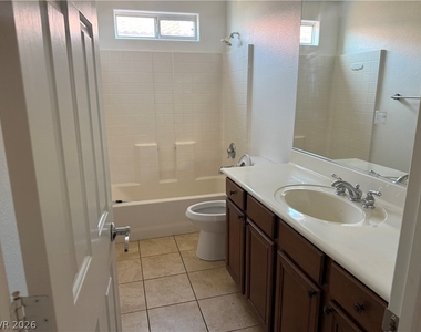 8931 W Torino Avenue - Photo Thumbnail 19