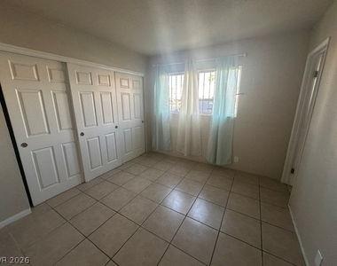 2909 Elm Avenue - Photo Thumbnail 4