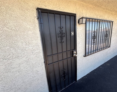 3431 E Cheyenne Avenue - Photo Thumbnail 1