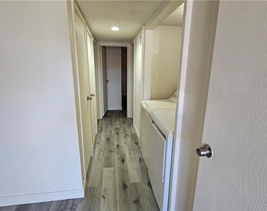 2771 Eldora Circle - Photo Thumbnail 8