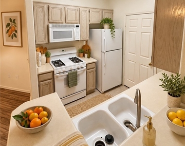 7143 S Durango Drive - Photo Thumbnail 2
