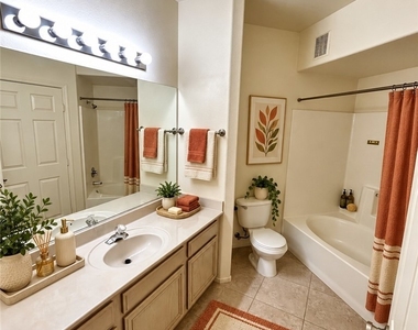 7143 S Durango Drive - Photo Thumbnail 7