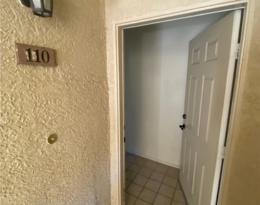 7143 S Durango Drive - Photo Thumbnail 12