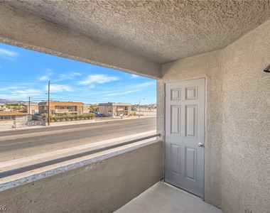5689 E Lake Mead Boulevard - Photo Thumbnail 14