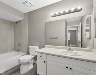 5689 E Lake Mead Boulevard - Photo Thumbnail 9