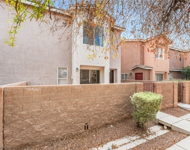 3686 Golden Sunset Court - Photo Thumbnail 1