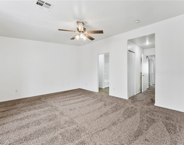 3686 Golden Sunset Court - Photo Thumbnail 17