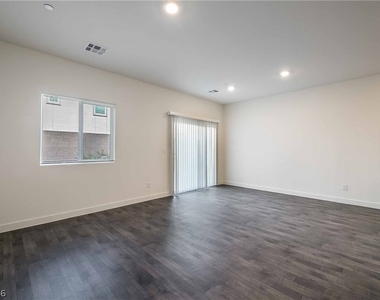 12749 Epperly Street - Photo Thumbnail 2