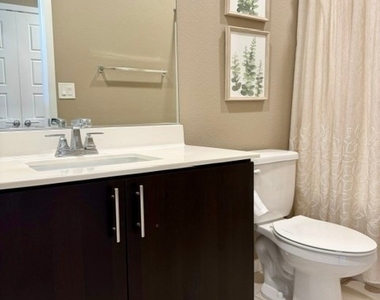 11315 Kraft Mountain Avenue - Photo Thumbnail 12