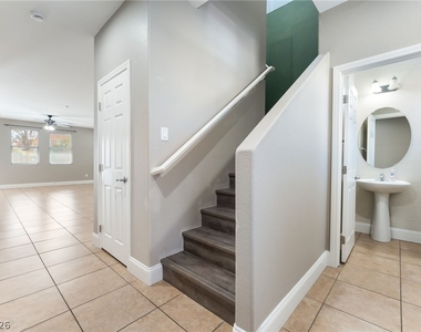 6841 Compass Cove Avenue - Photo Thumbnail 3