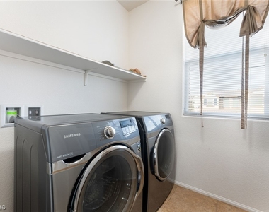 6841 Compass Cove Avenue - Photo Thumbnail 34