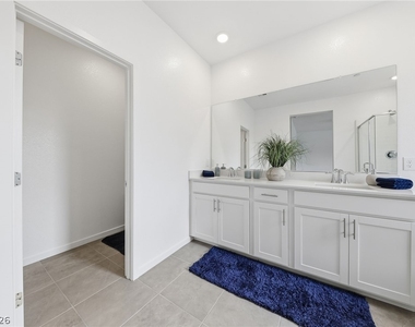 1531 Layla Crossing Avenue - Photo Thumbnail 26