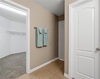 7809 Bear Tooth Cave Court - Photo Thumbnail 71