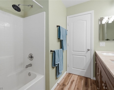 7809 Bear Tooth Cave Court - Photo Thumbnail 55