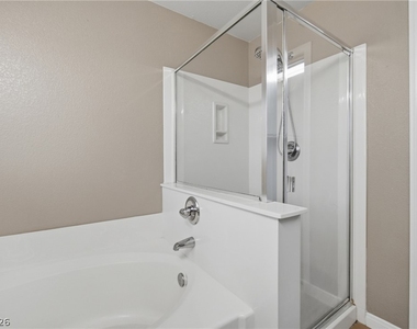 7809 Bear Tooth Cave Court - Photo Thumbnail 73