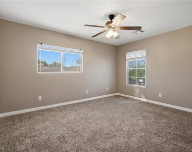 7809 Bear Tooth Cave Court - Photo Thumbnail 60