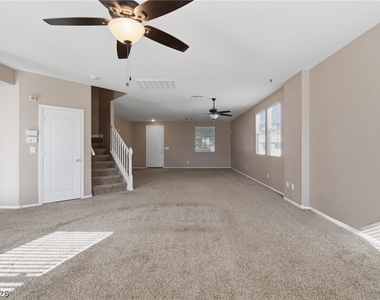 7809 Bear Tooth Cave Court - Photo Thumbnail 26