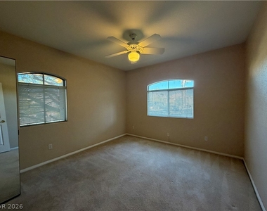 3320 S Fort Apache Road - Photo Thumbnail 10