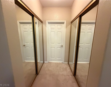 3320 S Fort Apache Road - Photo Thumbnail 11