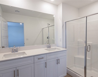 105 Scarhill Track Avenue - Photo Thumbnail 13