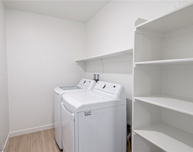 105 Scarhill Track Avenue - Photo Thumbnail 19